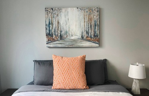 NoDo District Apartment | Sleepover: Superior 1BD/1BA + Balcony- Downtown Omaha
