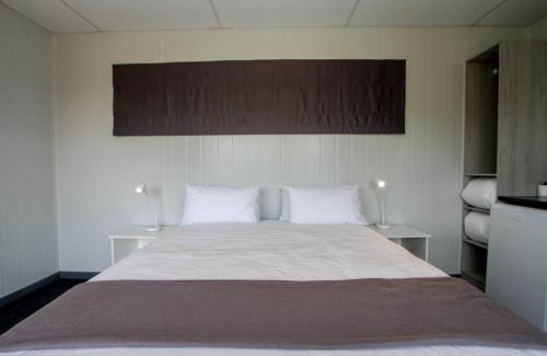 Upington Cabin | SleepOver Upington