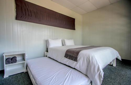 Upington Cabin | SleepOver Upington