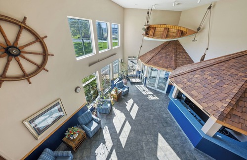 Put-in-Bay Hotel | Sleeps 10: One Block to Downtown Hotel Suite