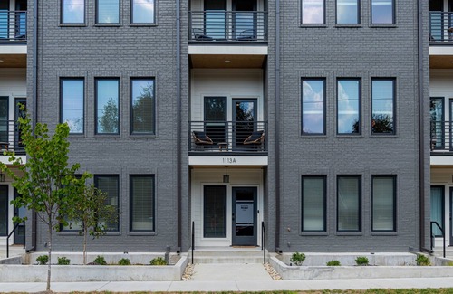 Eastwood House | *SLEEPS 12* Keep the Secret *EAST NASH6* 4BR* 4BA*