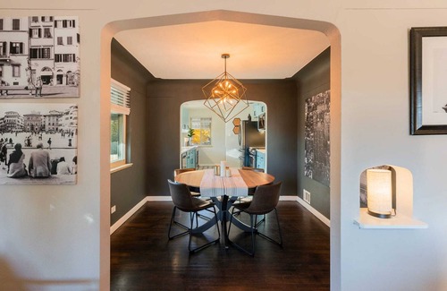 Sloan Lake House | Sleeps 14! 2 King Beds! close to DT/Mountains&more