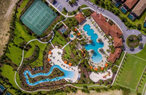 Loughman House | Sleeps 14 Heated Pool + Lazy River + Game Room