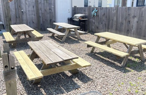 Hampton Apartment | *Sleeps 2 | Hampton Beach Suite | Pet Friendly -