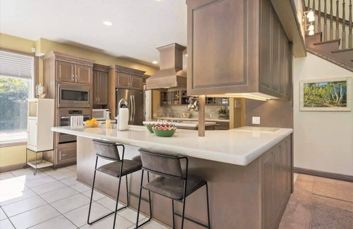 Holladay House | Sleeps 20 *Luxury Estate *A+Area *Hotub *Game Room