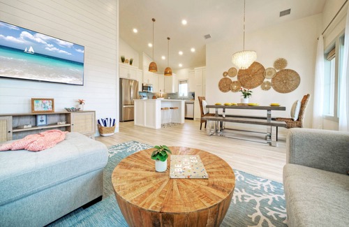 Shibui Sands House | Sleeps 24 | 2 Homes, Walk to the Beach, Private Pools, Fire Pit, Modern Design