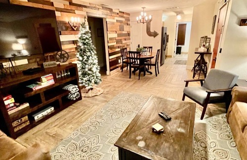 Branson Condo | Sleeps 32! Quadruple the Fun! Four condos all together with 12 BDRM and 8 BATH