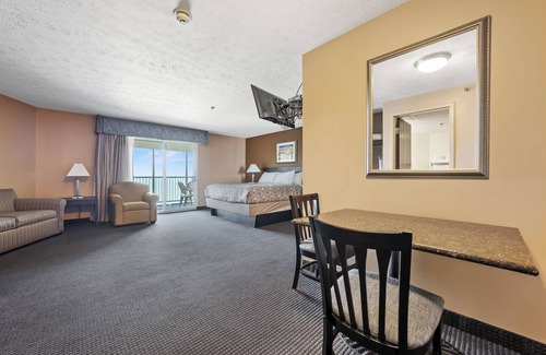 Put-in-Bay Hotel | Sleeps 4: King Suite with Sleeper Sofa and Lake View Balcony