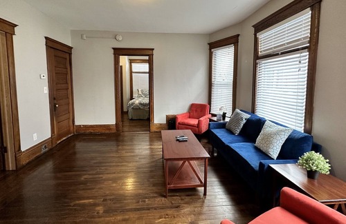 Minneapolis House | Sleeps 5☆2 bed☆Lower Duplex☆1.5mi to☆City Laundry