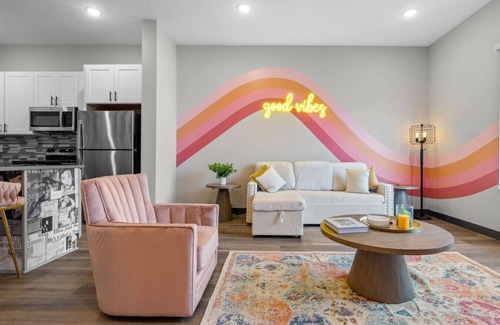South Nashville Apartment | Sleeps 6, Free Parking, 8 Min to Broadway!