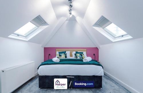 Ewloe House | Sleeps 8 Loft bedroom By Harperletting Short Lets & Serviced Accommodation Buckley With Pool table & Long or Short stays