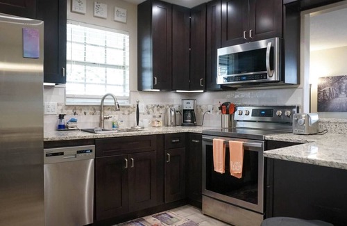 Saint Simons Island Cottage | Sleeps 8, Pet-friendly, 1.5 miles from beach