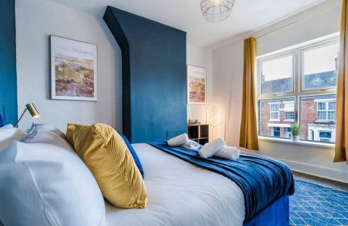 Wellingborough House | Sleeps 8 Ps5 Pool Table