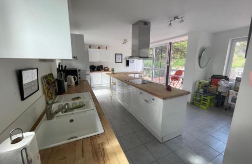 Feugeres House | Sleeps14- 5Acres- PetFriendly- NearToNormandyCoast