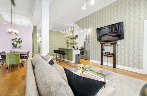 Shelby Park House | Sleeps18 9Beds 7BR 4BA Swepson Estate