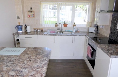 St. Ann's Chapel Cottage | Sleeps6- Countryside Privacy- 30MinToBeach