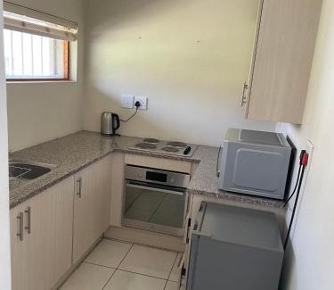 Greater Johannesburg Metropolitan Area Apartment | sleepwell inn
