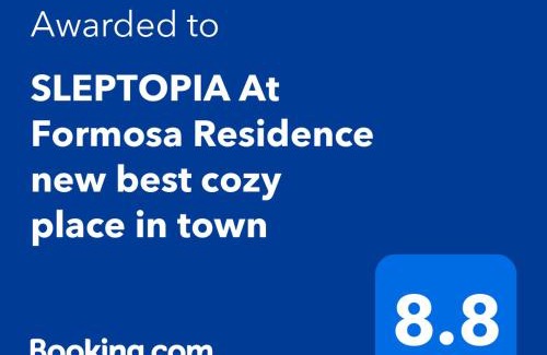 Lubuk Baja Apartment | SLEPTOPIA at Formosa Residence - New Best Cozy Place in Town