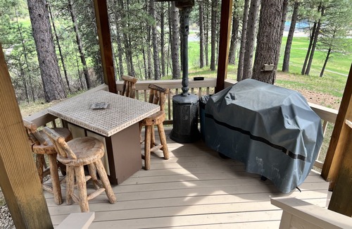 Garden Valley Cabin | Slice of Heaven overlooking fairway sleeps 12, lots of amenities!