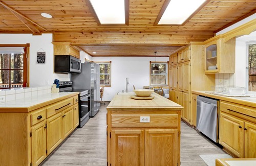 Winter Park Cabin | Slice of Paradise Big Bear~ Incredible Resort Estate