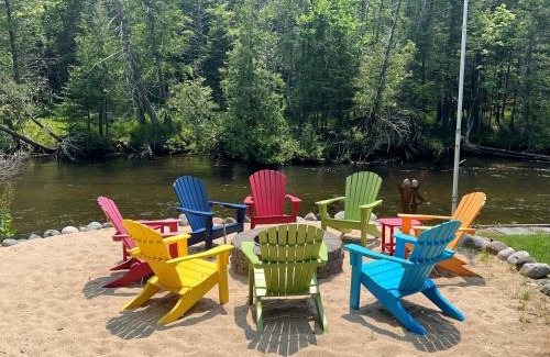Mayfield House | Slice of River Life