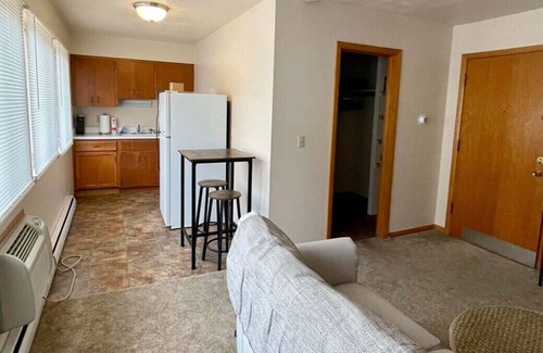 Portage Apartment | Slifer Street Studio #11