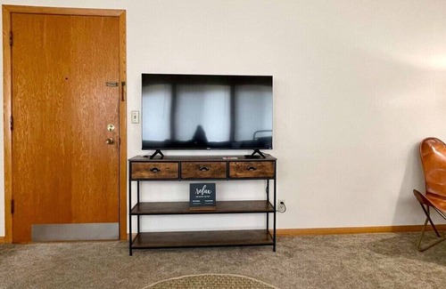 Portage Apartment | Slifer Street Studio #11