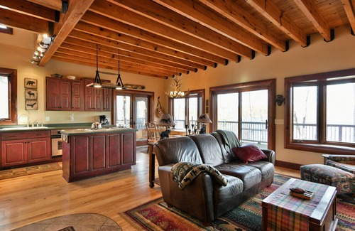 Stone Lake Cabin | Slim Lake Retreat