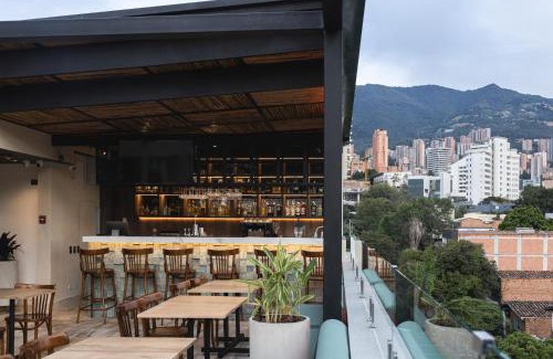 El Poblado Hotel | Sloh Hotel & Bar Manila Medellin