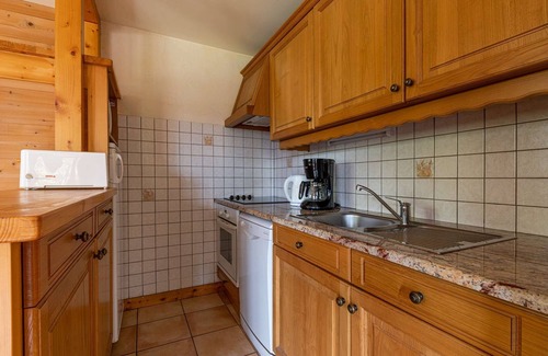 Le Grand-Bornand Apartment | Slopes and Heart of Village and Large Terrace