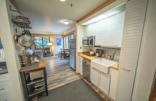 Mountain House Condo | Slopeside 2730a