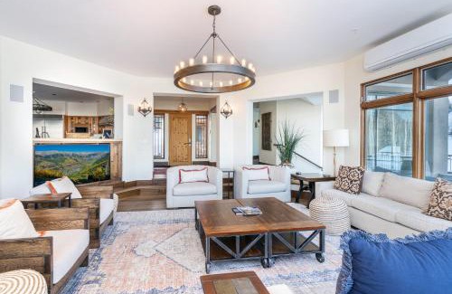 Mountain Village Apartment | Slopeside Villa by Exceptional Stays