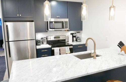 Shaw Apartment | Slumber in Sophistication in Shaw-PKG