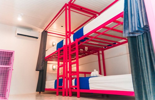 Ko Phi Phi Hostel | Slumber Party Phi Phi