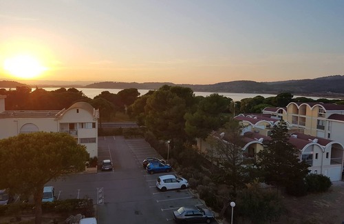 Gruissan Apartment | small apartment sleeps 4