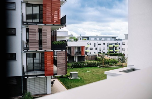 Villingen-Schwenningen Apartment | Small Black Forest apartment with balcony, elevator and garage