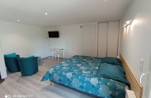 Plougastel-Daoulas House | Small cottage in the sea and the countryside