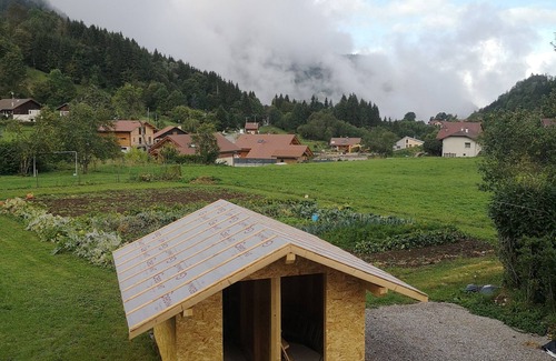 Mont-Saxonnex Ski Chalet | small cottage in chalet