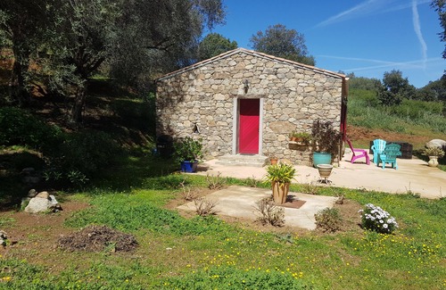 Lama House | Small country house: Very large property with swimming pool.