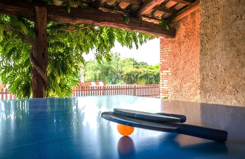 Llampaies House | Small Cottage 15 people, communal pool, barbecue, Costa Brava at 17 km