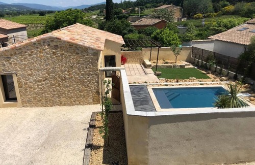Saint-Roman-de-Malegarde House | Small air-conditioned villa with heated swimming pool