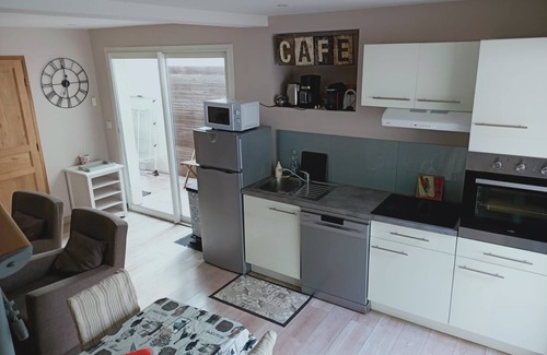Sanary-sur-Mer House | SMALL QUIET FISHER'S HOUSE near PORTISSOL beach and SANARY harbour