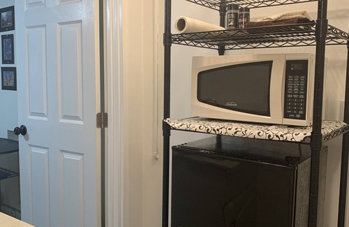 Vallejo House | Small room with private bath and separate entry. Close to public transportation