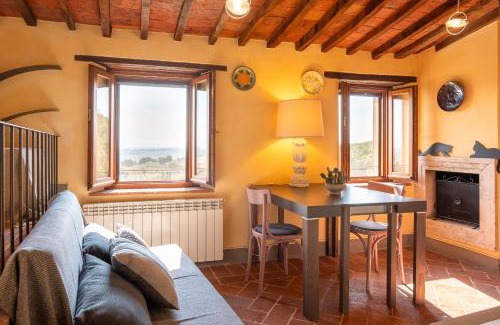 Scrofiano Apartment | Small Rustic Apartment