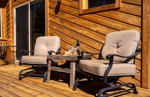 Bailey Cabin | Small Town Charm -Stunning Mtn Views - Sauna- AC - Pike Forest Paradise