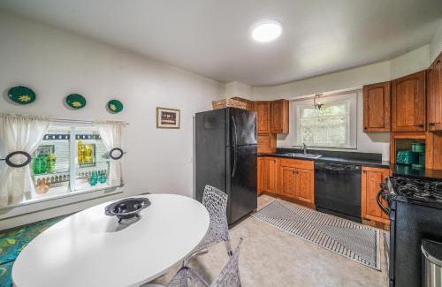 Garrettsville House | Small town vibes in Garrettsville.