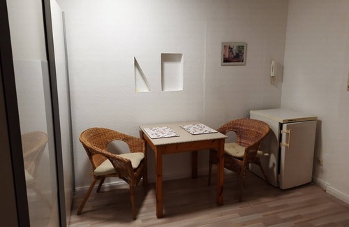 Wankendorf Apartment | Small vacation apartment with balcony In the attic of a former farmhouse.