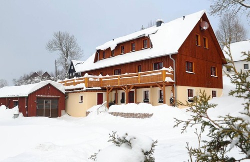 Rehefeld-Zaunhaus Apartment | Small vacation apartment in a residential building - Ferienwohnungen Ihle