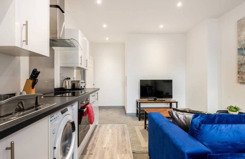 Doncaster Apartment | Smart 2 Bed Budget Apartment in Central Doncaster