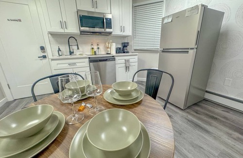 North Ironbound Apartment | Smart and Cozy Studio NEAR NYC!